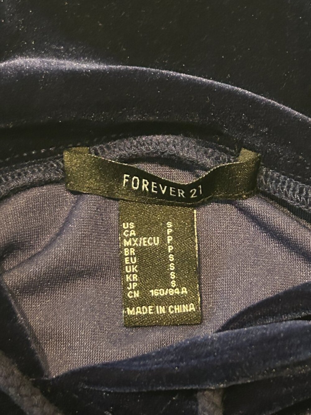 Forever 21 Dark Blue Faux Velvet Hoodie Women's Small Cropped - Picture 7 of 8